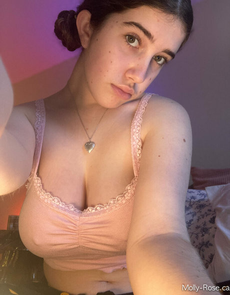 Itsmollyyyrose_again