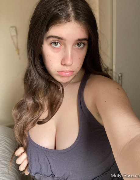Itsmollyyyroseagain