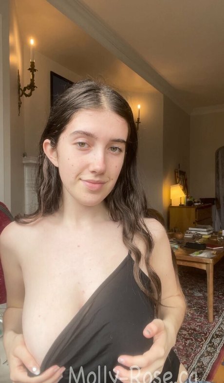 Itsmollyyyrose_again