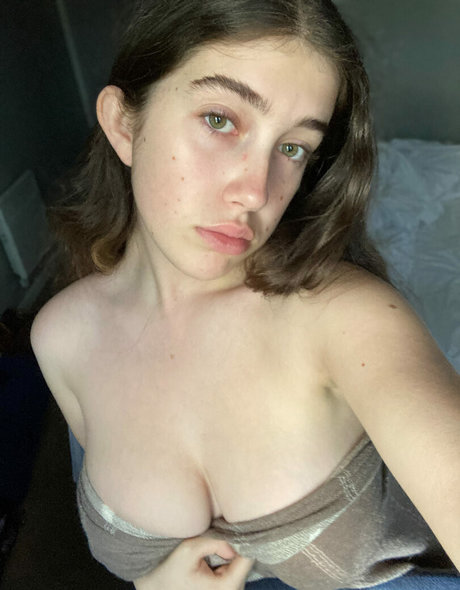 Itsmollyyyrose_again