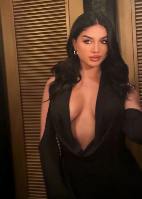 Foto desnuda filtrada de OnlyFans de Alishbasheikh