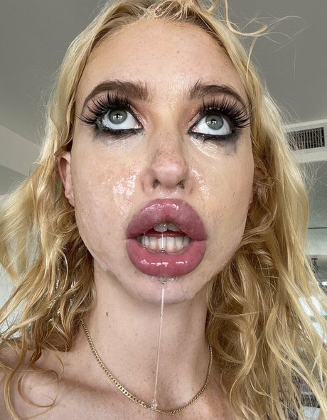 Chole Cherry