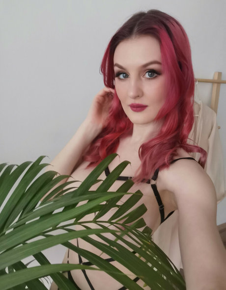 Foto desnuda filtrada de OnlyFans de Alice Inferno