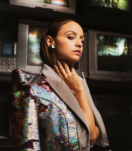 Aimee Carrero