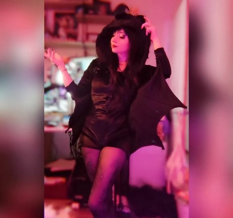 Foto desnuda filtrada de OnlyFans de Yogscast Bouphe