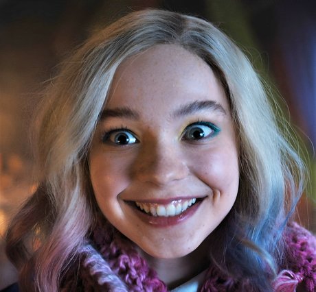 Emma Myers