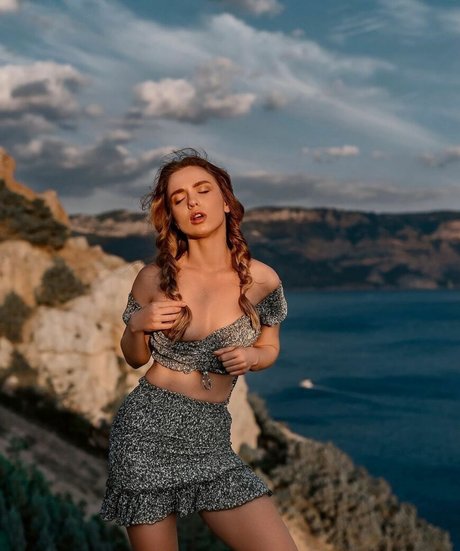Polina Azarova