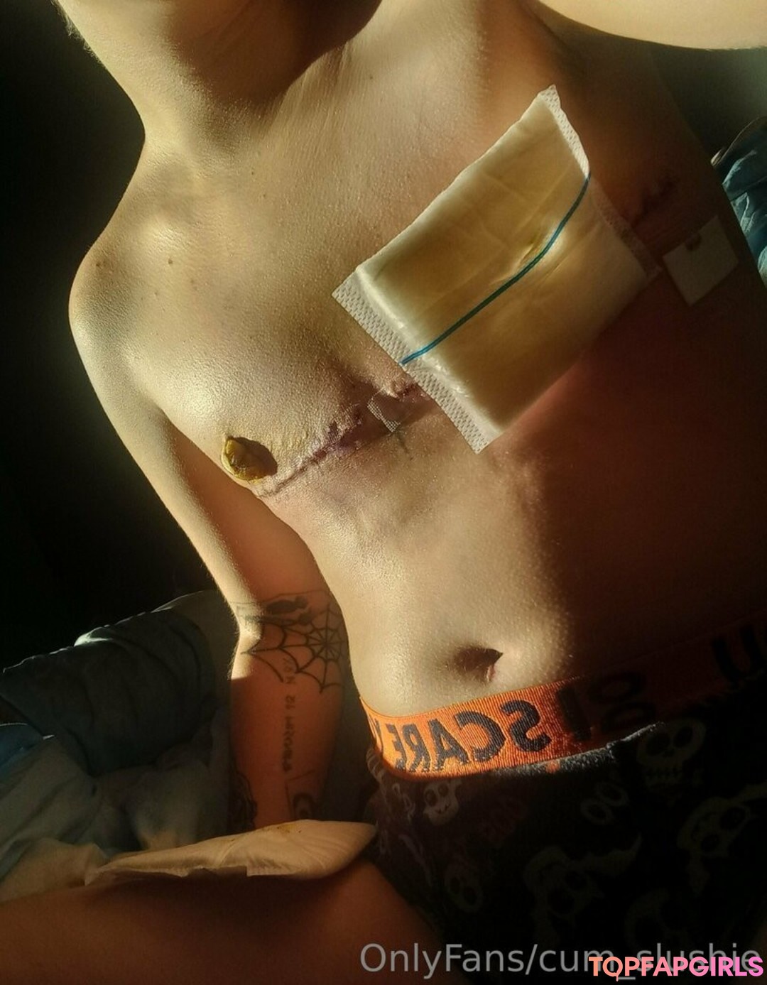 Foto desnuda filtrada de OnlyFans de Cvmslushie #70 Foto desnuda filtrada de OnlyFans de Cvmslushie #70