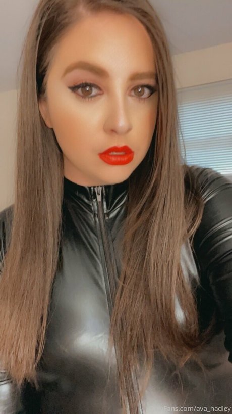 Ava_hadley