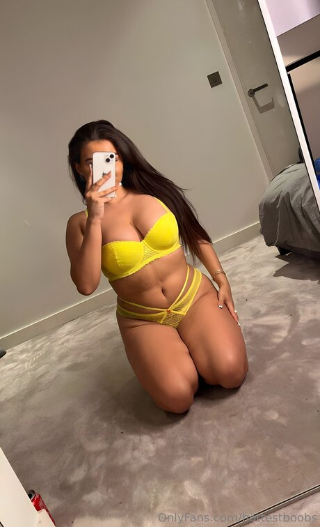 Hottestboobs
