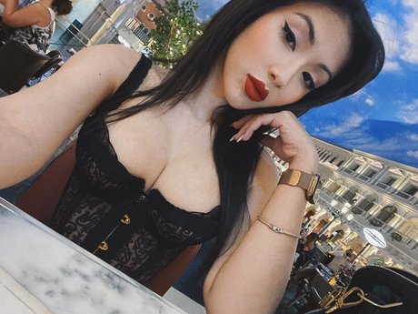 Arabella Kat
