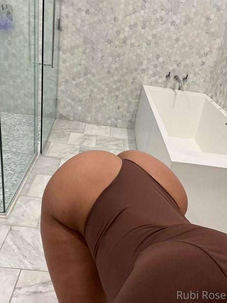 Rubi Rose