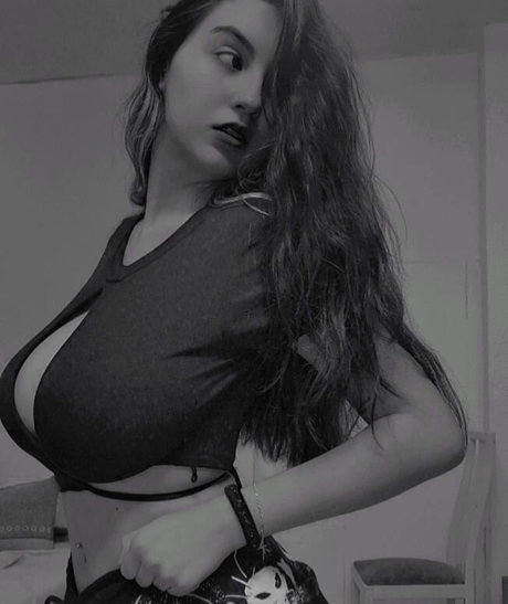 Eva Batista
