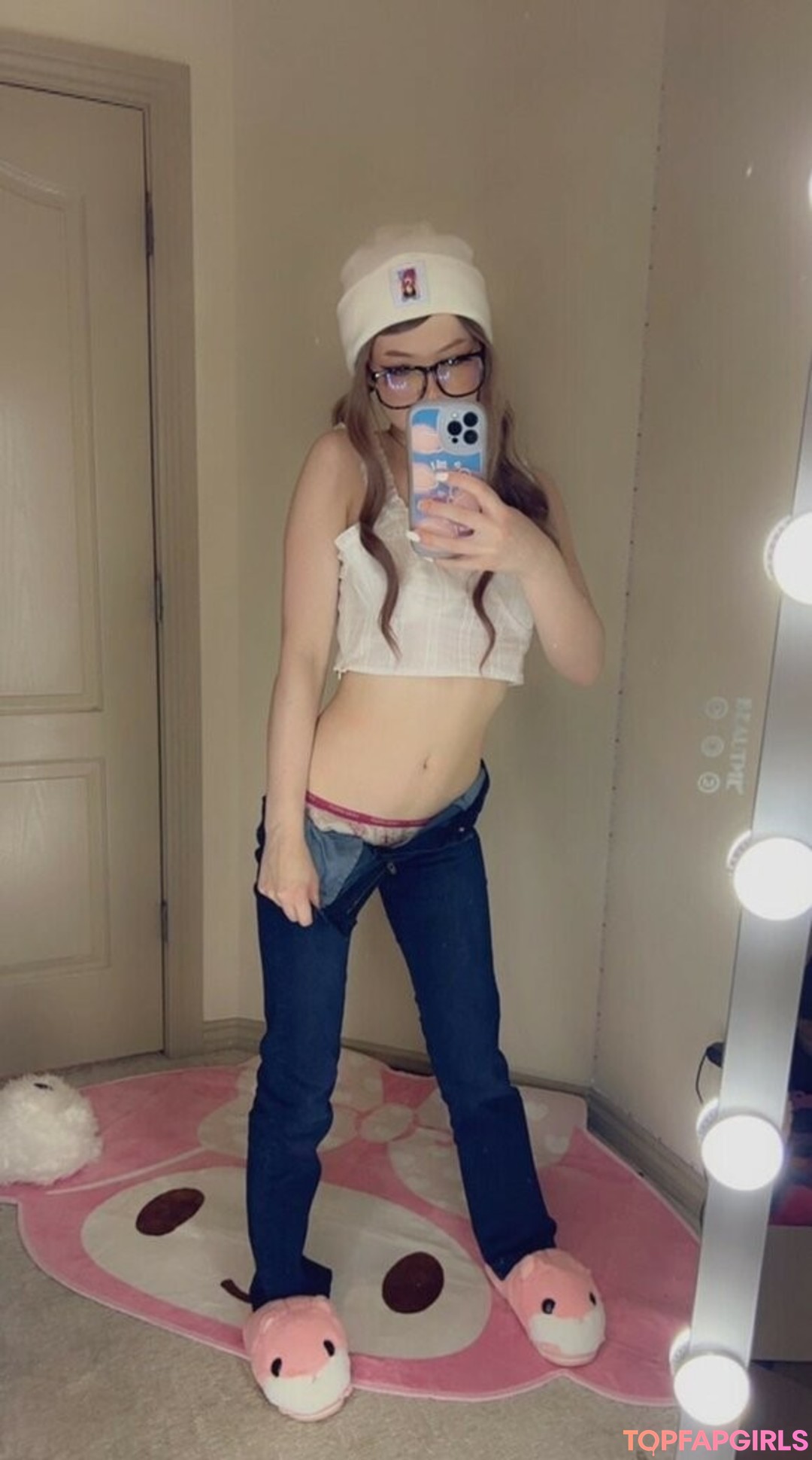Foto desnuda filtrada de OnlyFans de Strawbeariemilkk #1364 Foto desnuda filtrada de OnlyFans de Strawbeariemilkk #1364