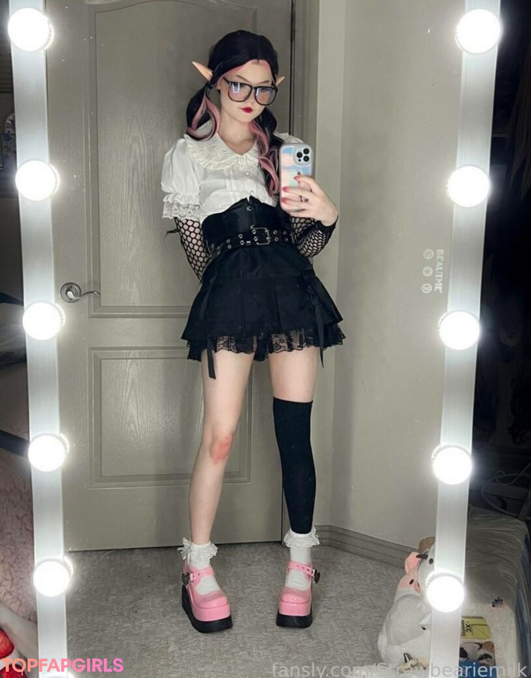 Foto desnuda filtrada de OnlyFans de Strawbeariemilkk #1551