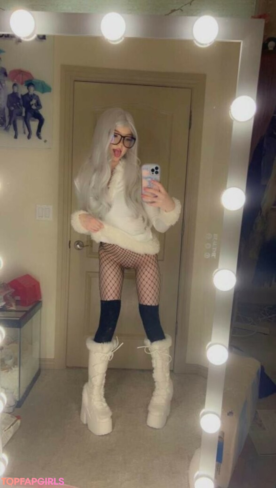 Foto desnuda filtrada de OnlyFans de Strawbeariemilkk #1788 Foto desnuda filtrada de OnlyFans de Strawbeariemilkk #1788