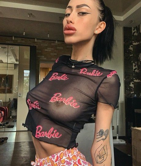 Foto desnuda filtrada de OnlyFans de Mordoreva