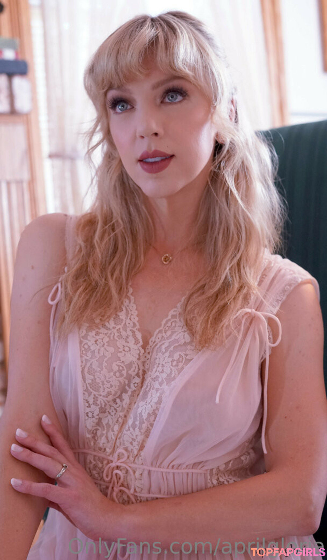 Foto desnuda filtrada de OnlyFans de April Gloria #2035