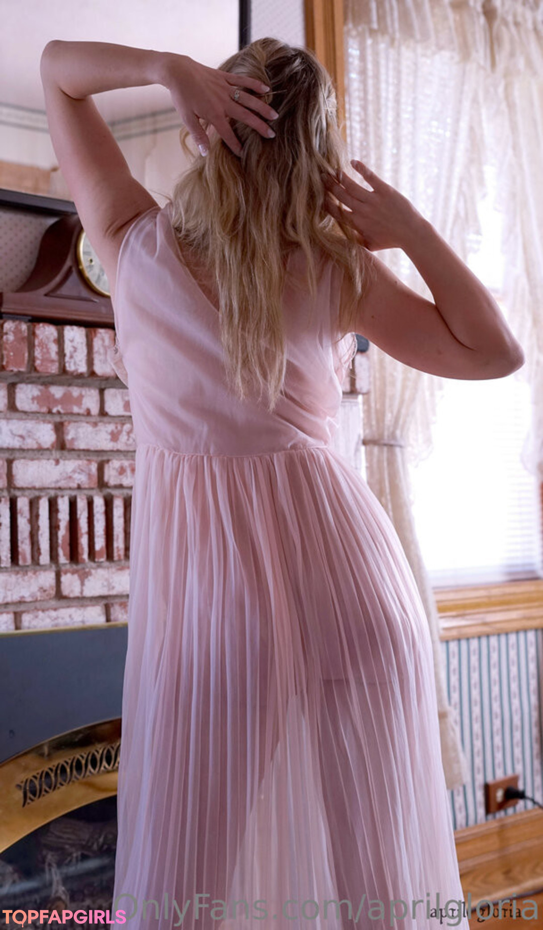 Foto desnuda filtrada de OnlyFans de April Gloria #2036