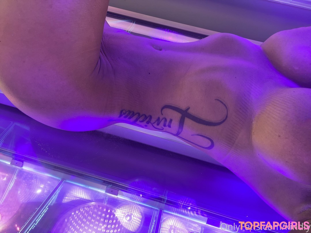 Foto desnuda filtrada de OnlyFans de Kindly Myers #561