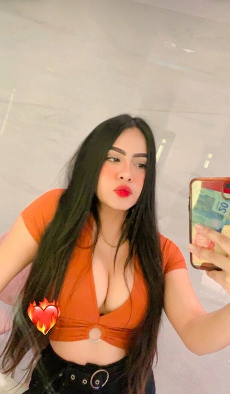 Foto desnuda filtrada de OnlyFans de Aylin Ramos