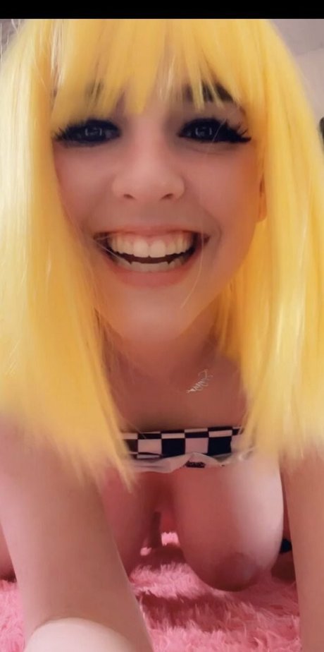 Sarawr cosplay