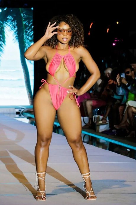 Kathryn Celestre Foto desnuda filtrada de OnlyFans de Kathryn Celestre #25