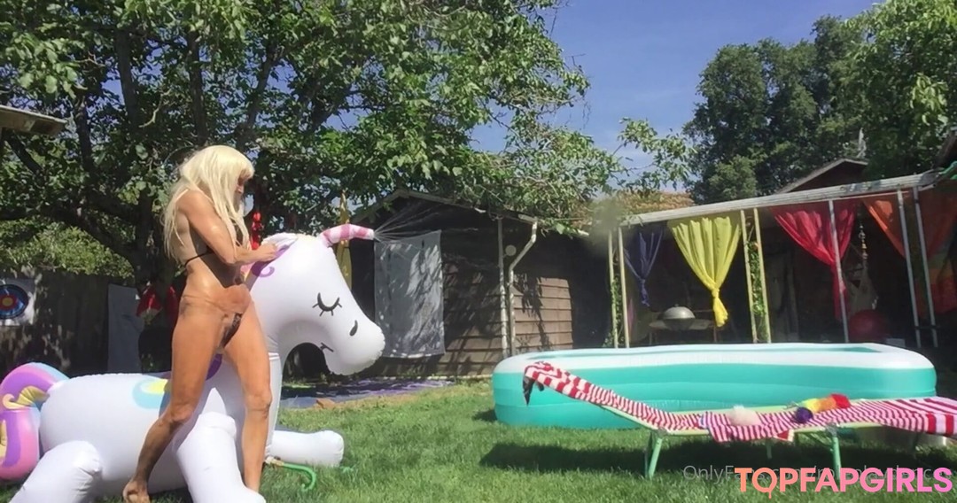 Foto desnuda filtrada de OnlyFans de Role Play Dances #153 Foto desnuda filtrada de OnlyFans de Role Play Dances #153