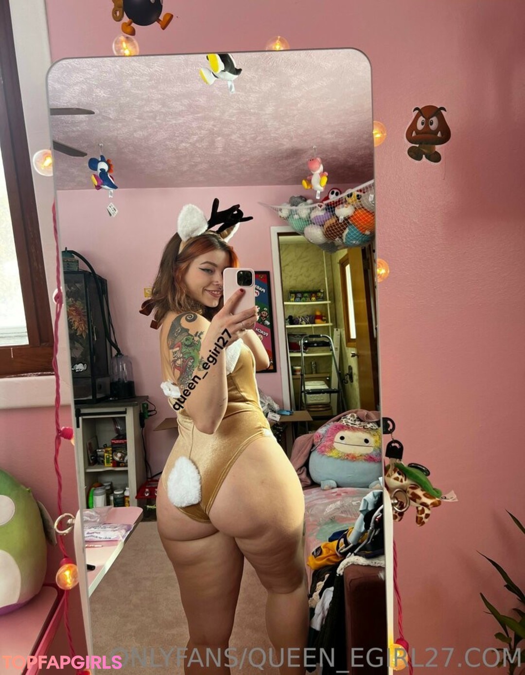 Foto desnuda filtrada de OnlyFans de Queend #1064