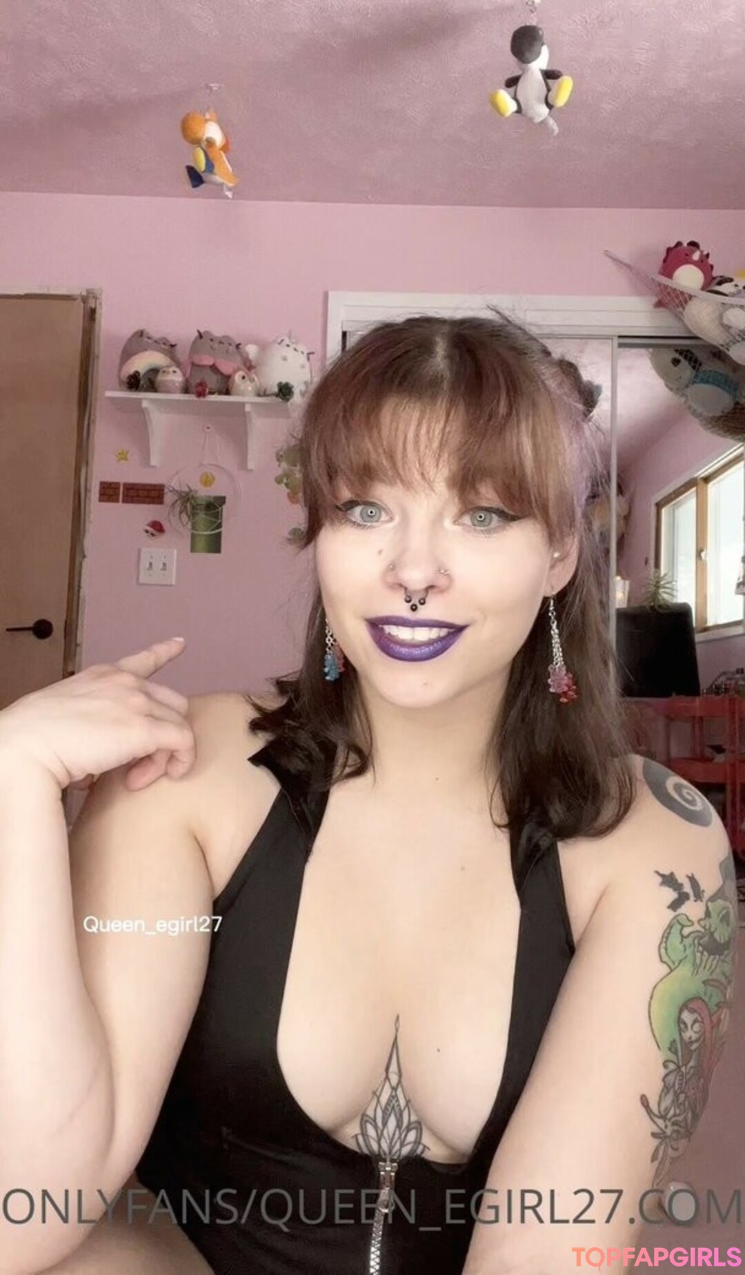 Foto desnuda filtrada de OnlyFans de Queend #1197