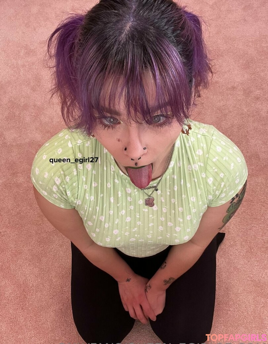 Foto desnuda filtrada de OnlyFans de Queend #1428