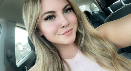Bailey Saint