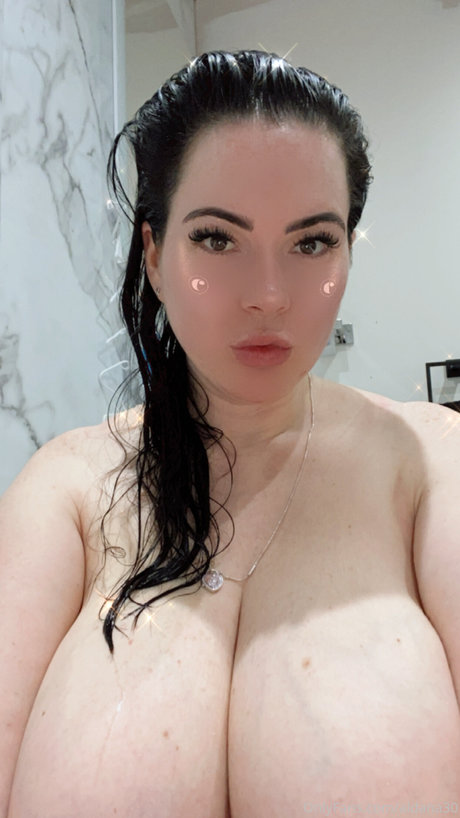 Foto desnuda filtrada de OnlyFans de Rachel Aldana
