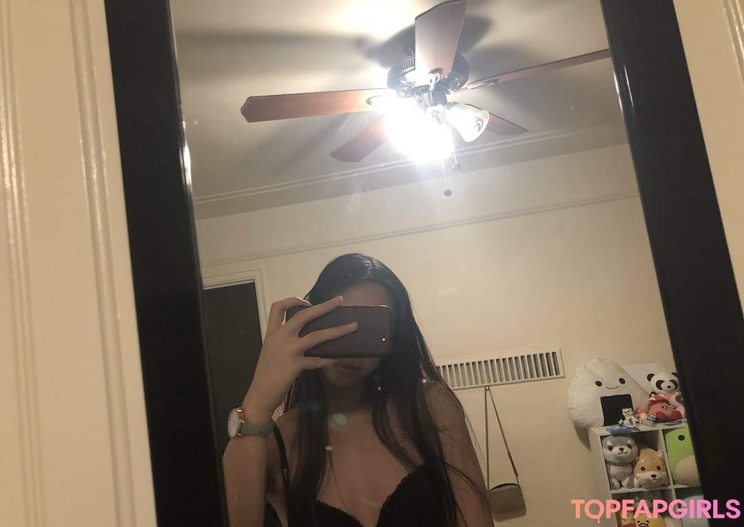 Foto desnuda filtrada de OnlyFans de Peachbloss #61 Foto desnuda filtrada de OnlyFans de Peachbloss #61