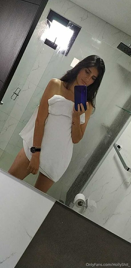 Holly Shit