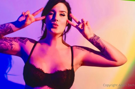 Arryn Zech