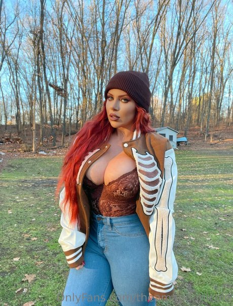 Amanda Nicole