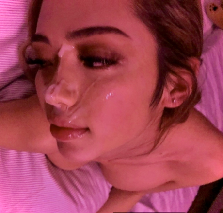 Foto desnuda filtrada de OnlyFans de Crybabycay