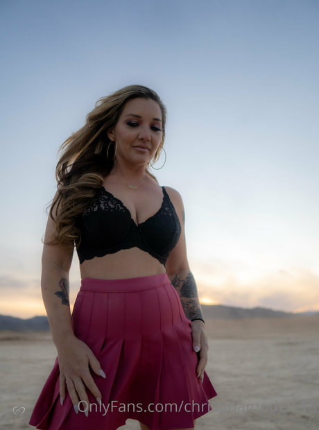 Foto desnuda filtrada de OnlyFans de Christina Model
