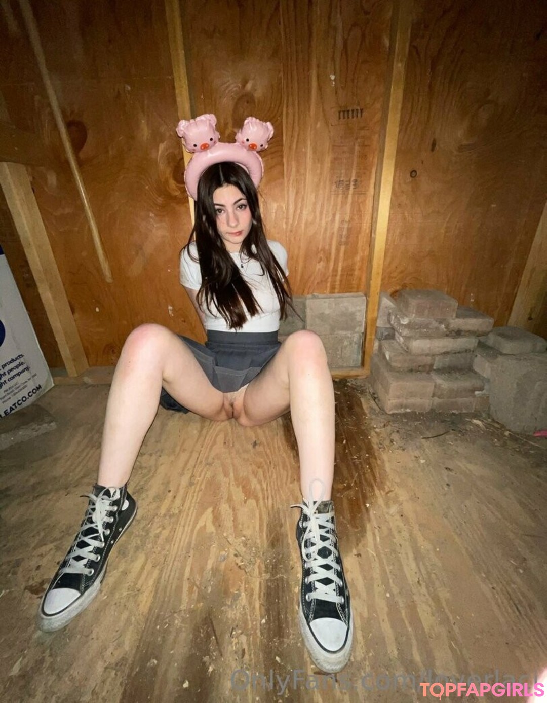 Foto desnuda filtrada de OnlyFans de Loverlaci #2110