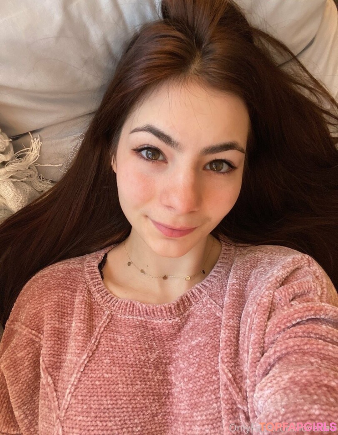 Foto desnuda filtrada de OnlyFans de Loverlaci #2156