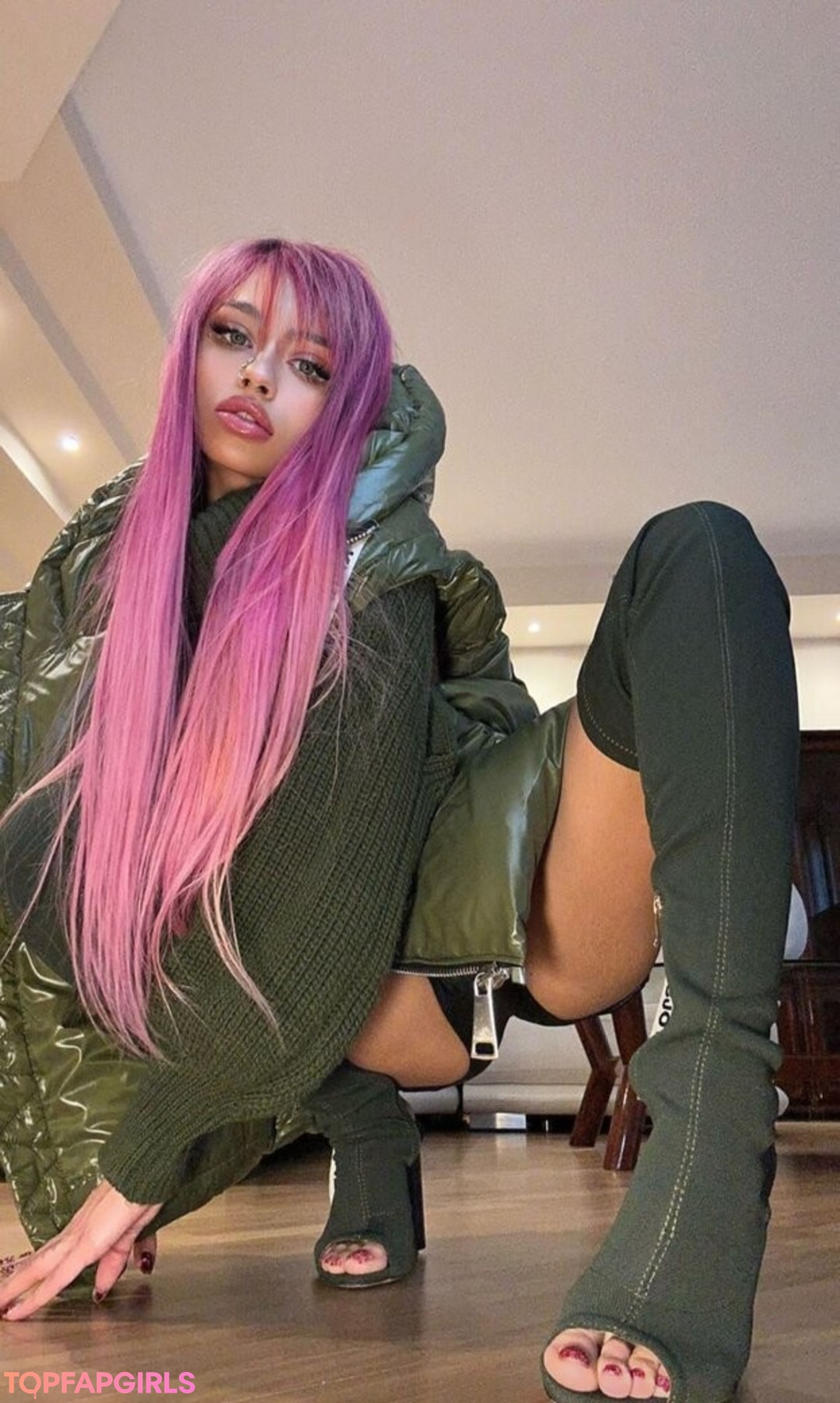 Foto desnuda filtrada de OnlyFans de Christina Bertevello #152 Foto desnuda filtrada de OnlyFans de Christina Bertevello #152