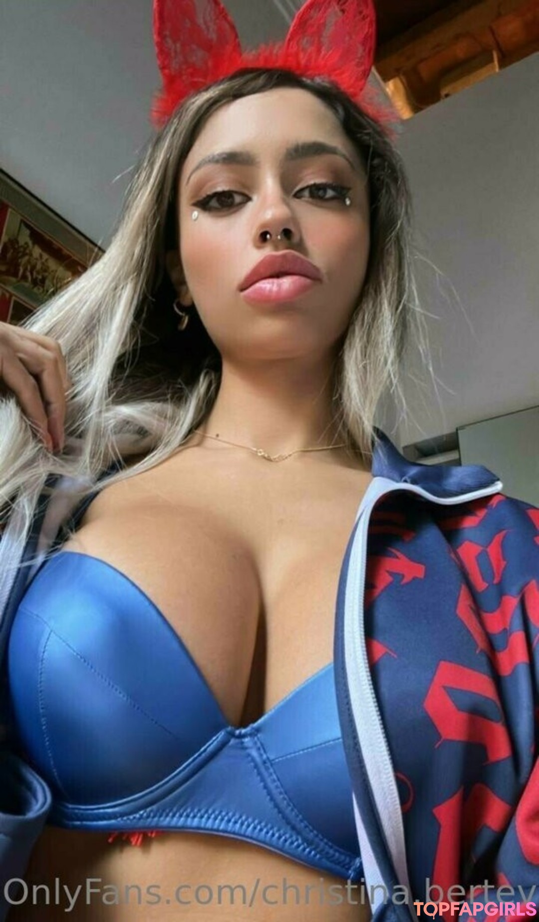 Foto desnuda filtrada de OnlyFans de Christina Bertevello #195 Foto desnuda filtrada de OnlyFans de Christina Bertevello #195