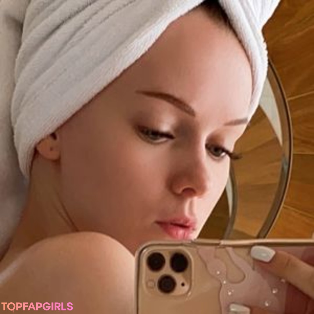 Foto desnuda filtrada de OnlyFans de Evenink #2481