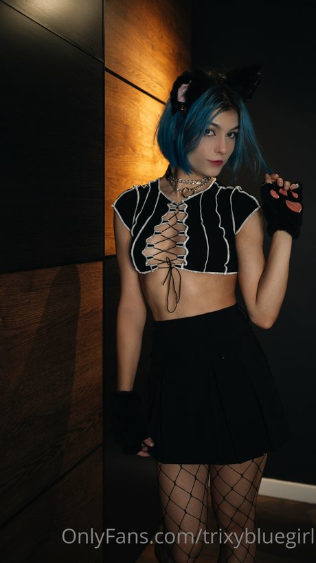 Trixy Blue