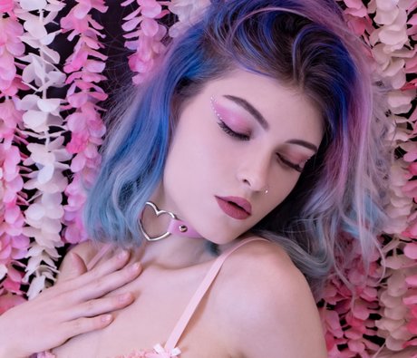 Trixy Blue