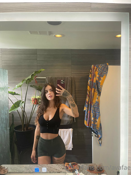 Ava