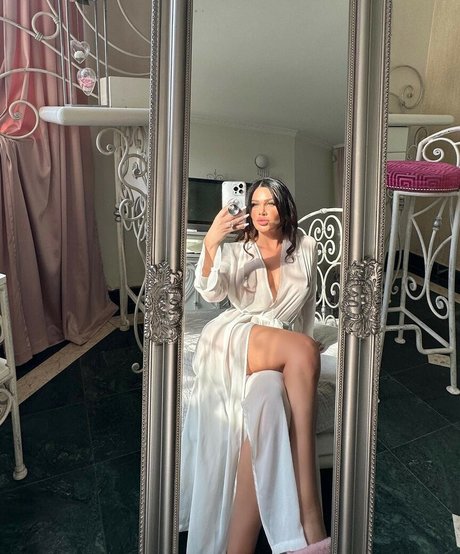 Foto desnuda filtrada de OnlyFans de Stanija Dobrojevic
