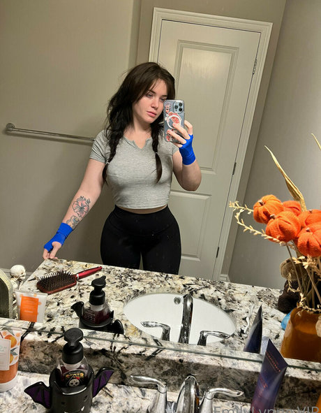 Emily Lynne