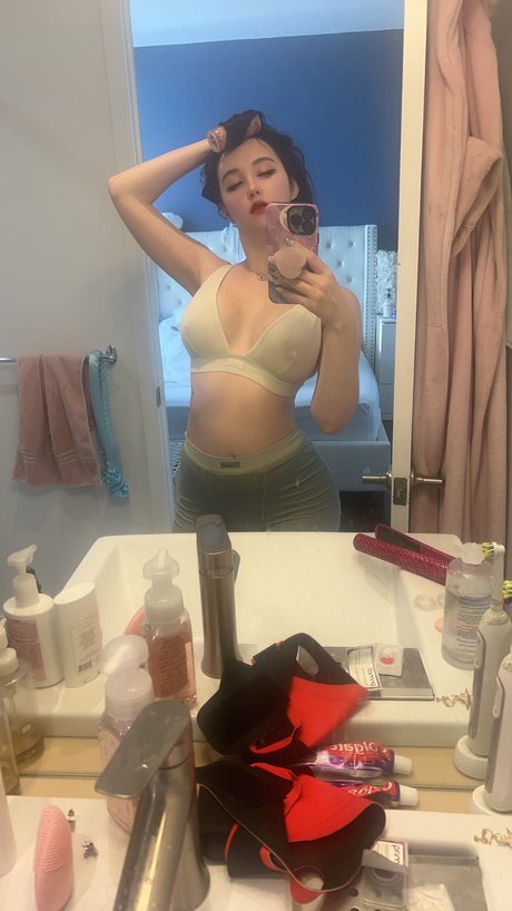 Foto desnuda filtrada de OnlyFans de Clueloo